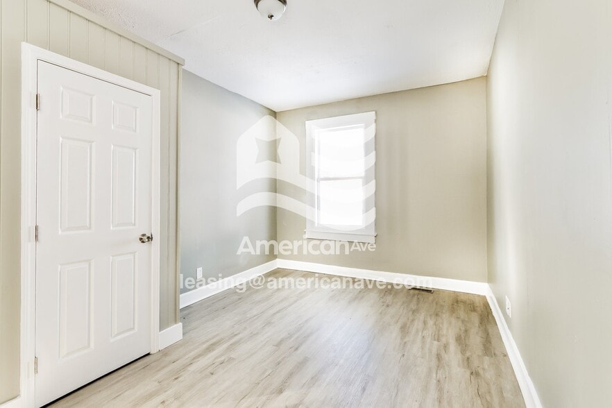 Building Photo - 3607 Craig Ave