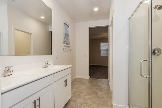 Building Photo - 25320 N 144th Ln