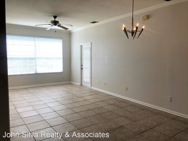 Building Photo - 3 br, 2 bath House - 7123 Yacht Basin Ave 333