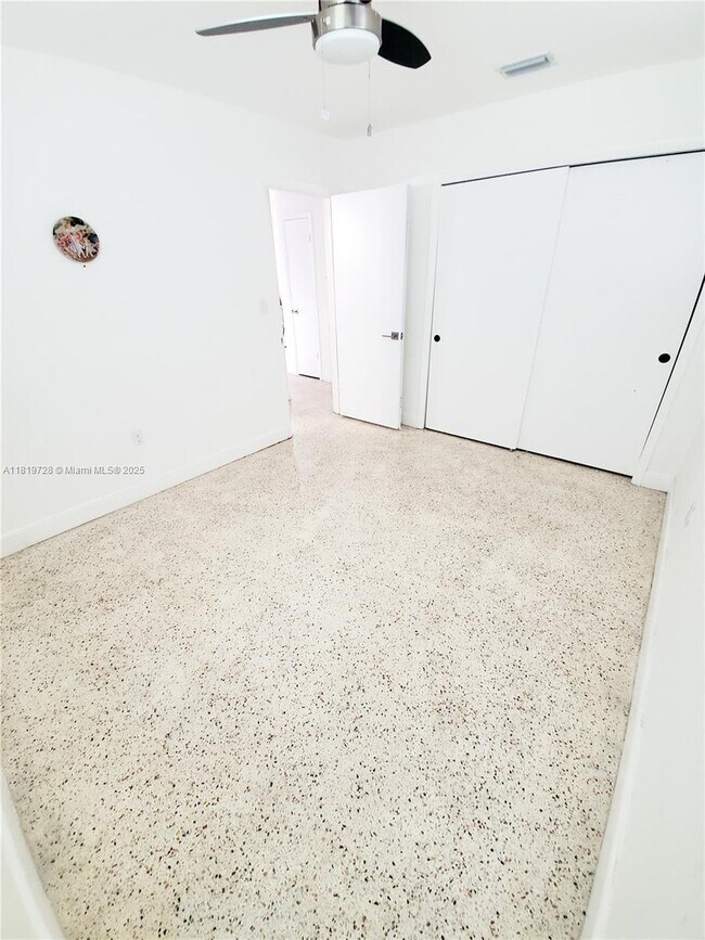 Building Photo - 55 SW 77th Ave
