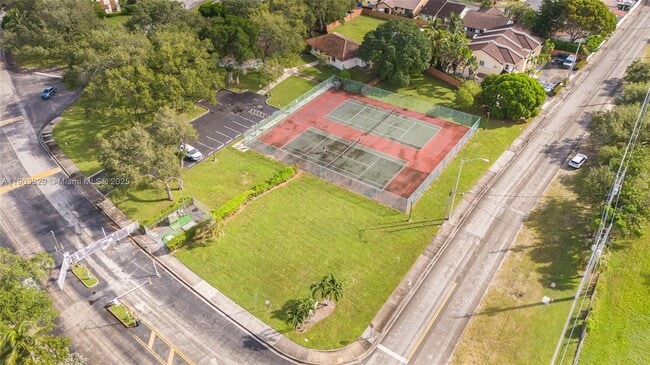 Building Photo - 11335 SW 74th Ln