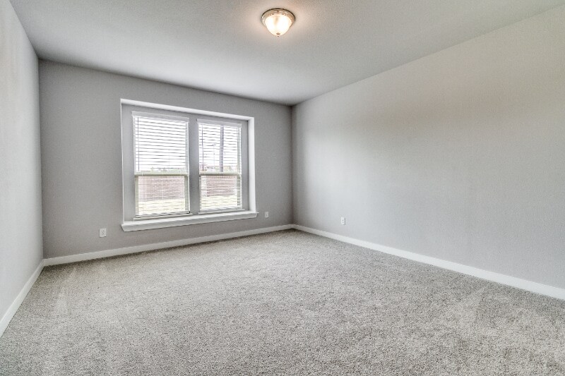 Building Photo - 3808 Clara Dr