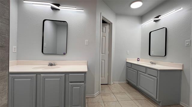 Building Photo - 1521 Brookleaf Dr