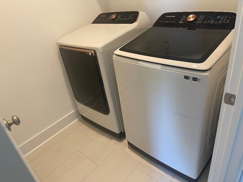 Washer and Dryer - 10144 The Grove Ave