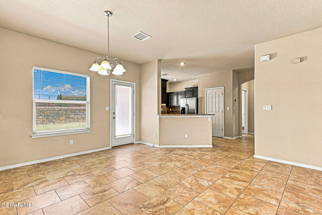 Building Photo - 7409 Dewberry Dr