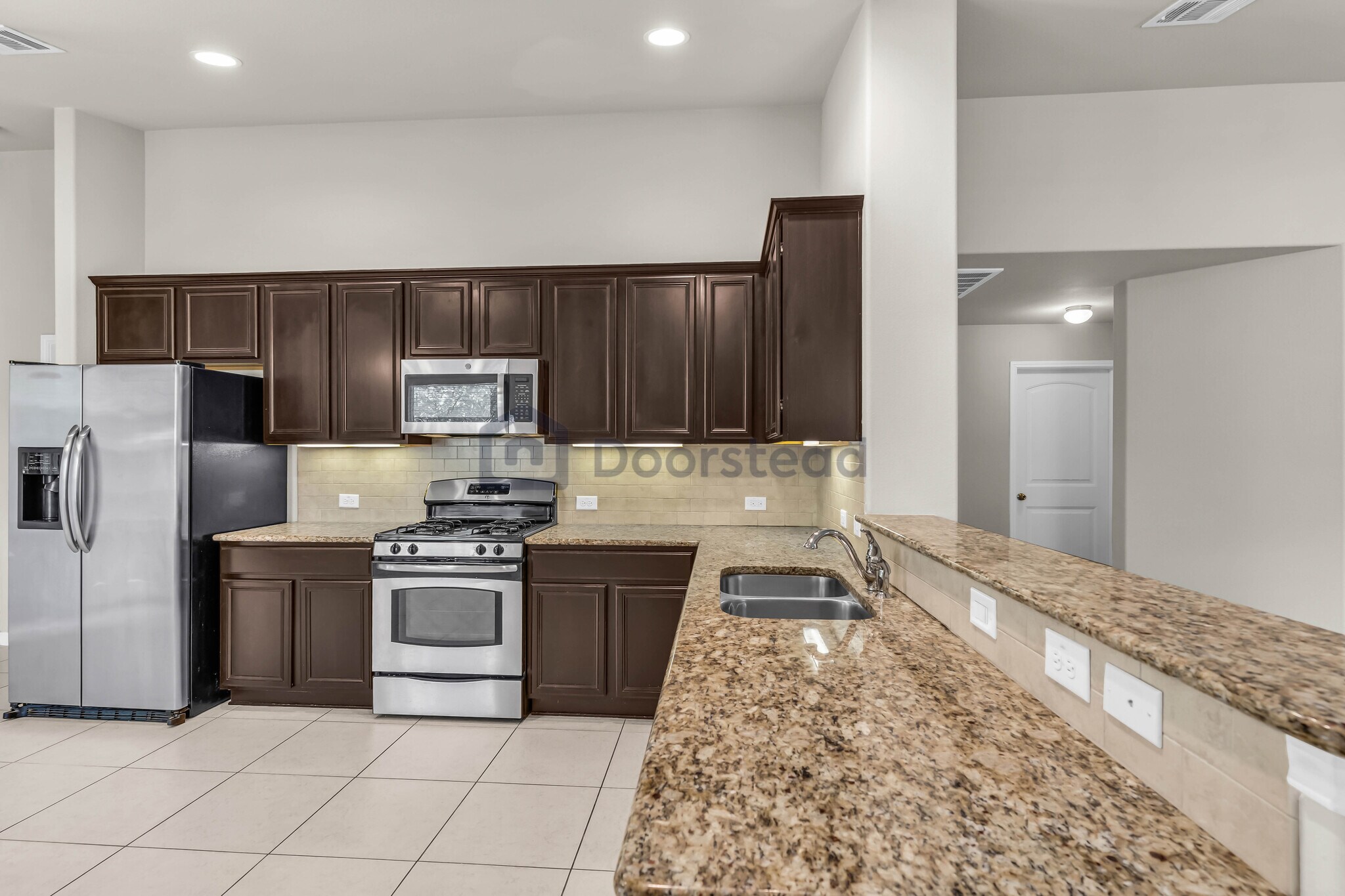 Building Photo - 9405 Sweetgum Dr