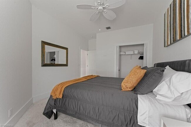 Building Photo - 8541 Peppertree Way