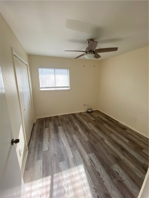 Building Photo - 313 Easy St