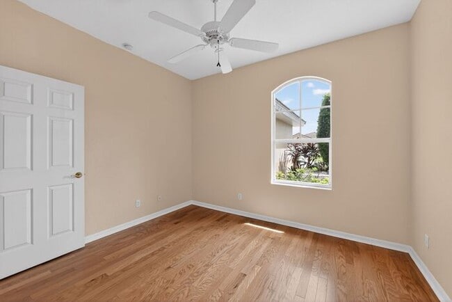 Building Photo - 118 Padova Way