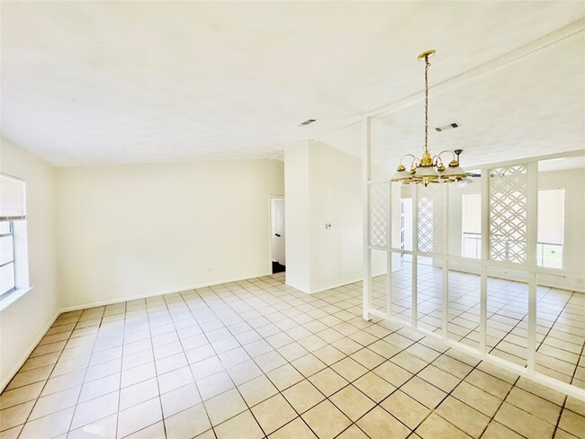 Building Photo - 6224 Harmony Ln
