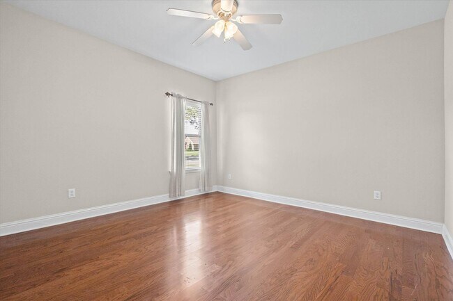 Building Photo - 23904 Tullamore Dr