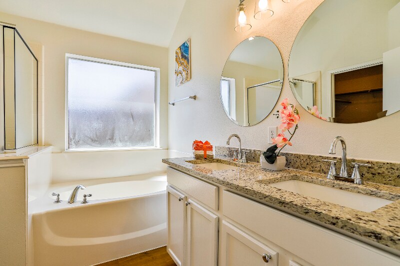 Building Photo - 2205 Pacino Dr