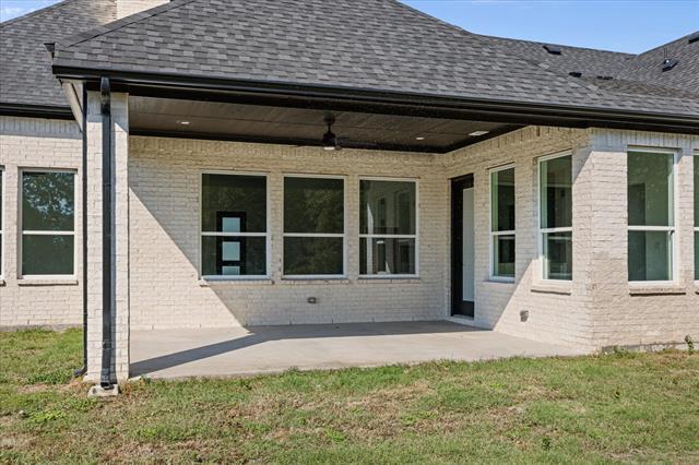 Building Photo - 2057 Glenhollow Dr