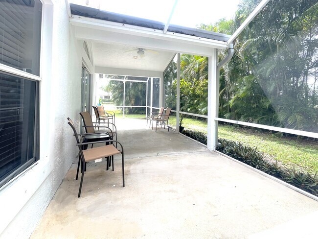 Building Photo - 1713 Carriage Brooke Dr