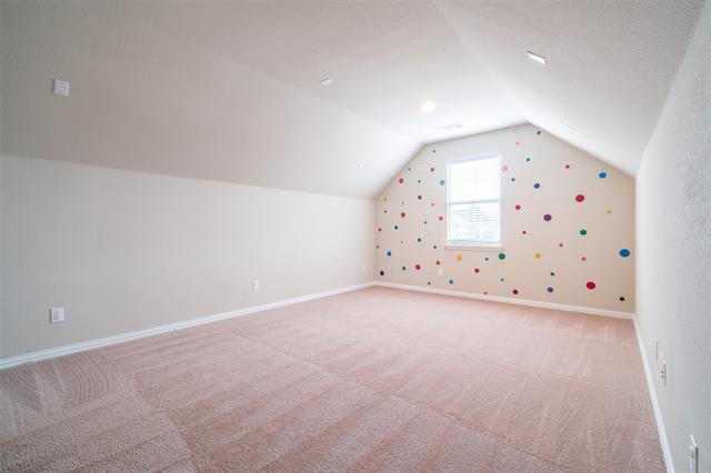 Building Photo - 3905 Cozy Pine Dr