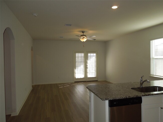 Building Photo - 10463 Red Cardinal Dr