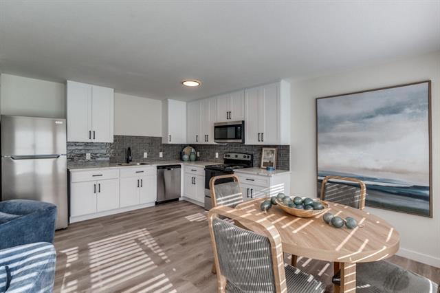 Building Photo - 5917 Gaston Ave