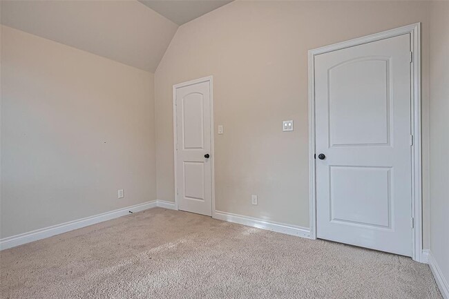 Building Photo - 10623 Davlee Ln