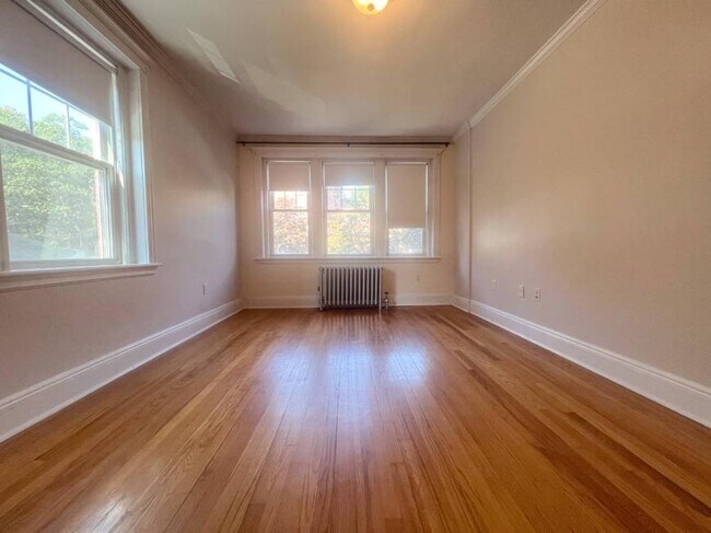 Building Photo - 1.0 bedroom in Brighton Massachusetts 2135