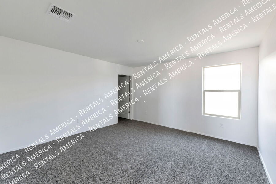 Building Photo - 6952 W Hedge Rose Dr