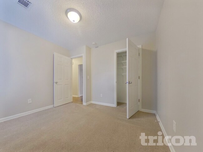 Building Photo - 109 Thornby Rd