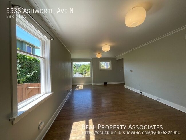 Building Photo - 5538 Ashworth Ave N