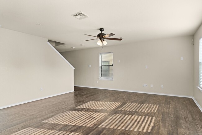 Building Photo - 1012 Tumbleweed Trail