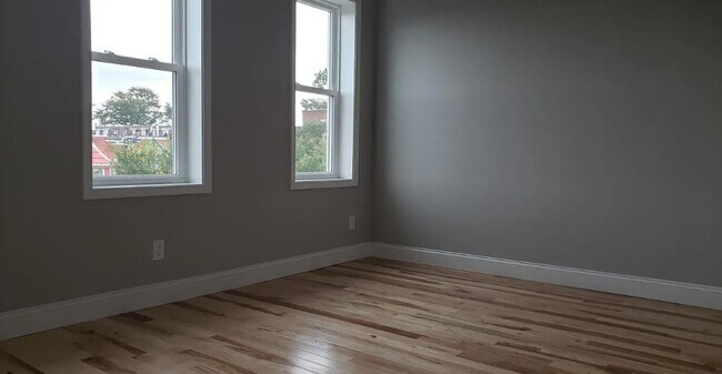 Building Photo - 2918 Guilford Ave