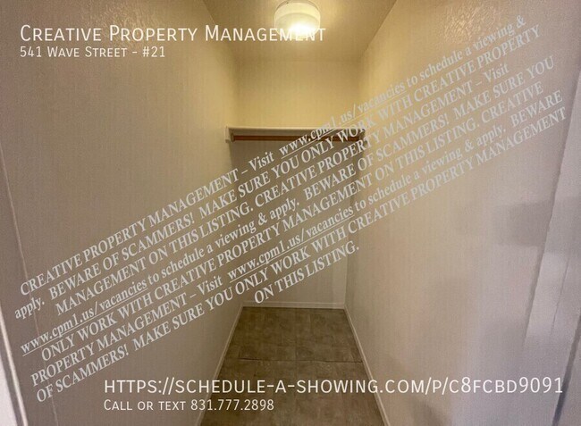 Building Photo - 541 Wave St