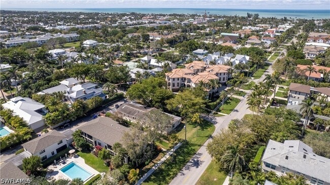 Building Photo - 1019 7th St S