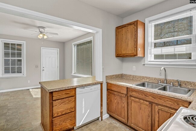 Building Photo - 156 S Marion St