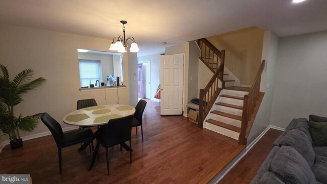 Building Photo - 4 Steeplejack Ct