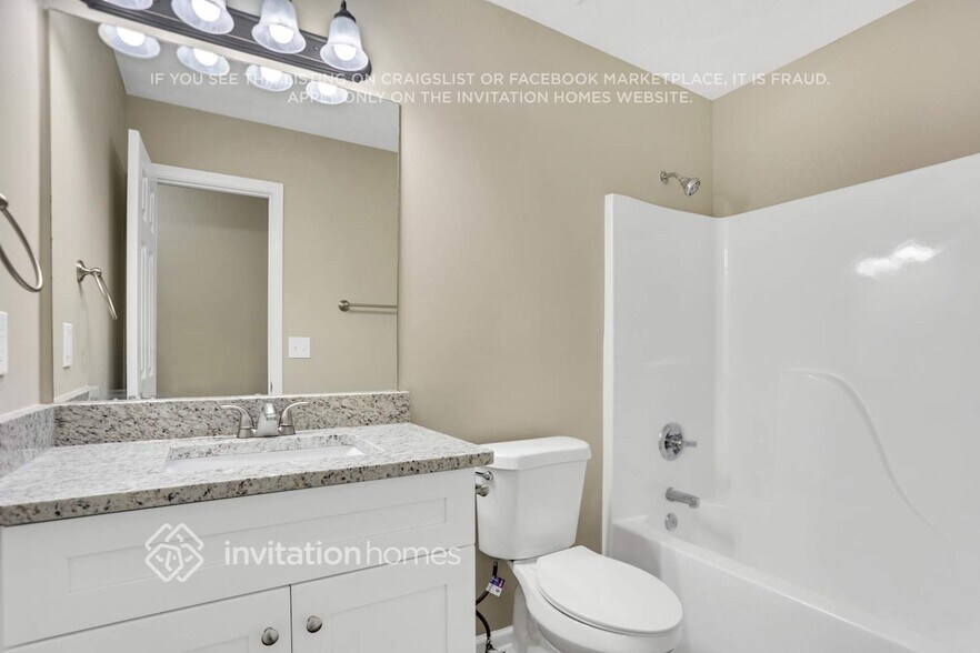 Building Photo - 222 Sable Trace Dr