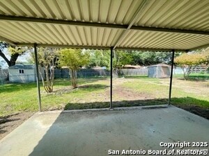 Building Photo - 6714 Strawflower St
