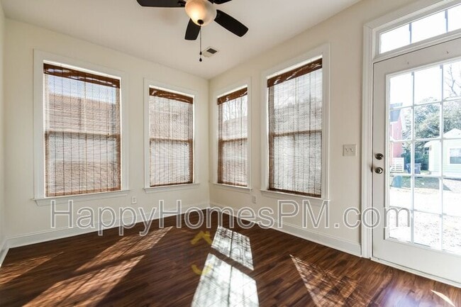 Building Photo - 5194 Celtic Dr