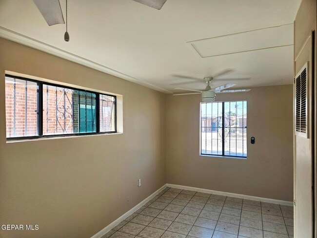 Building Photo - 6423 Kiowa Ct