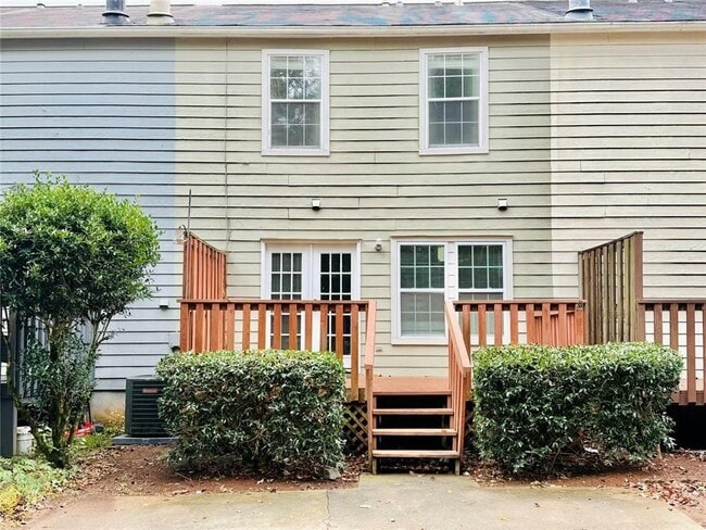 Building Photo - 146 Willow Stream Ct