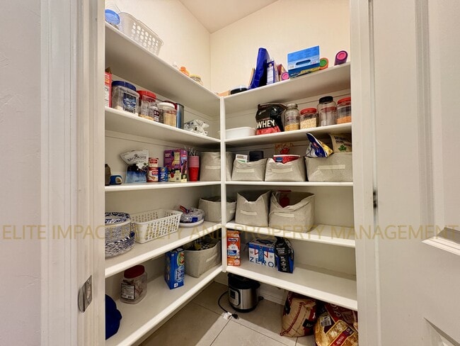Building Photo - 6711 E Via Boca Grande