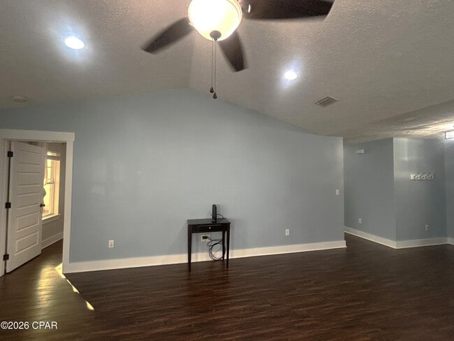 Building Photo - 8213 Singletary St