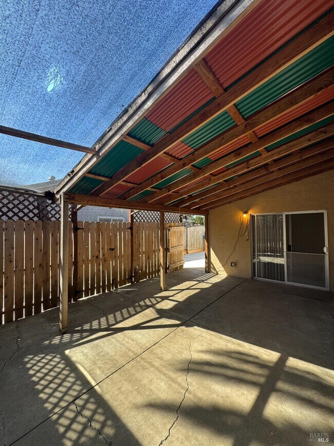 Building Photo - 120 Merrimac Ct