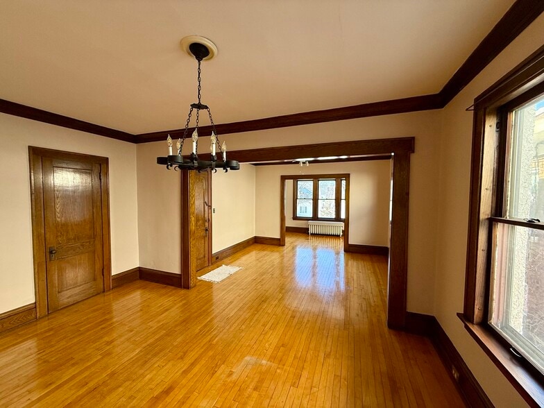 Building Photo - 3741 Harriet Ave