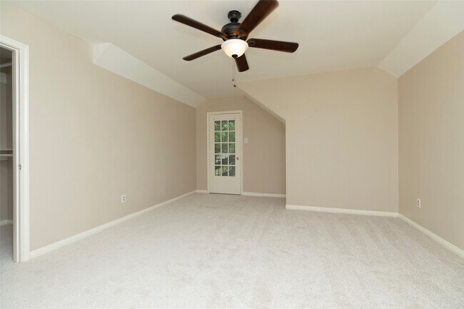 Building Photo - 2706 Stetson Ln