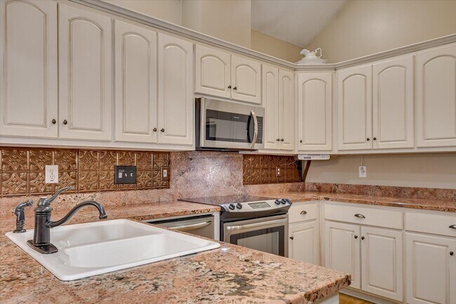 Building Photo - 4317 Colony Square
