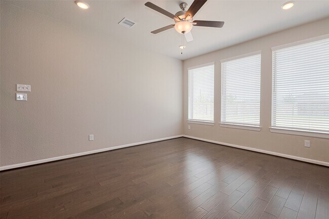 Building Photo - 29310 Sweet Orange Ct