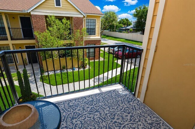 Building Photo - 8714 Mallard Reserve Dr