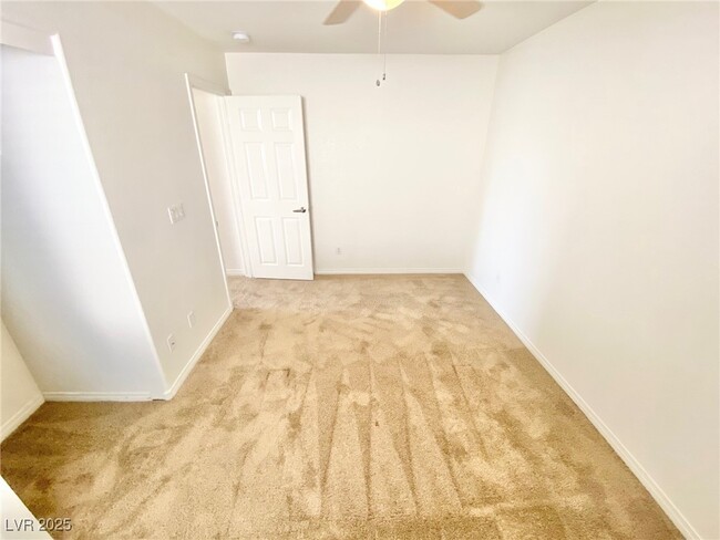 Building Photo - 7320 Laburnum St