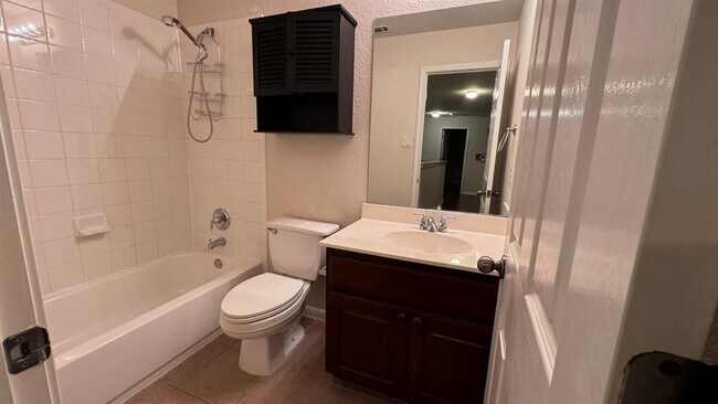 Building Photo - 13000 Appaloosa Chase Dr