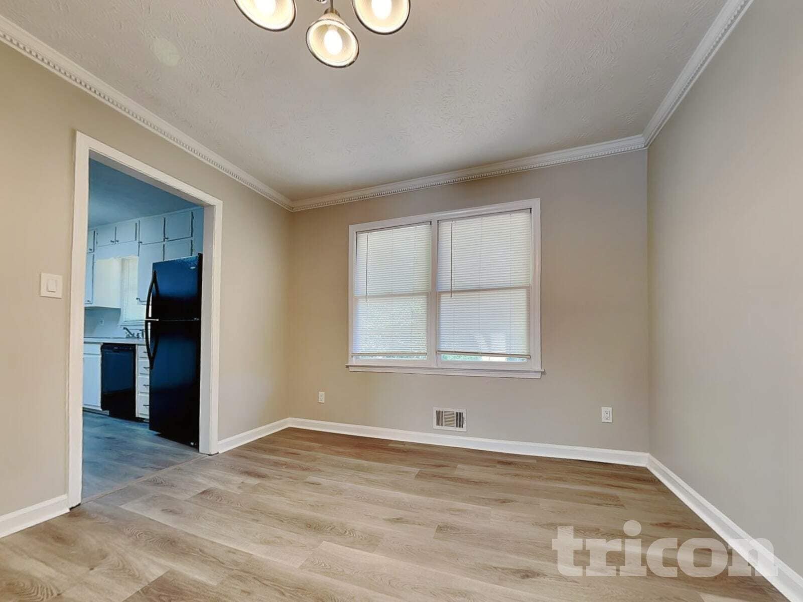 Building Photo - 2236 Windsor Dr SW