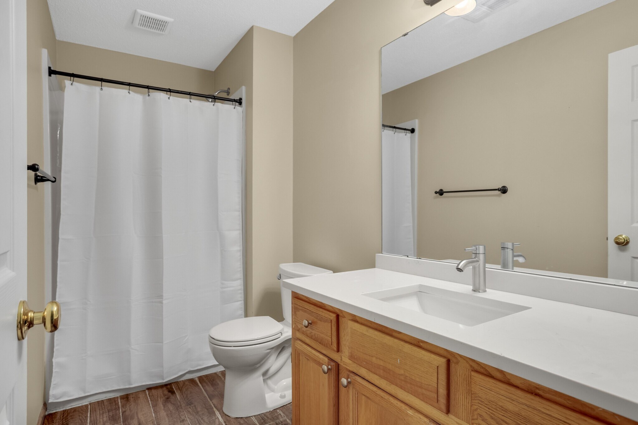Building Photo - 2403 Brenner Ct