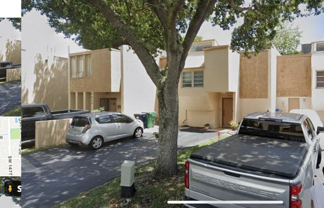 Front of property with 4 parking spots - 6665 SW 138th Ct